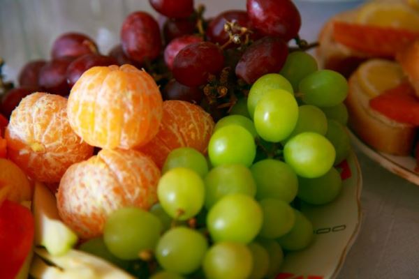 Будьте осторожны с фруктами: диетологи выделяют 3 опасные причины